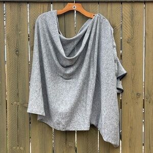 Avoca Collection Cashmere Blend Gray Poncho One Size